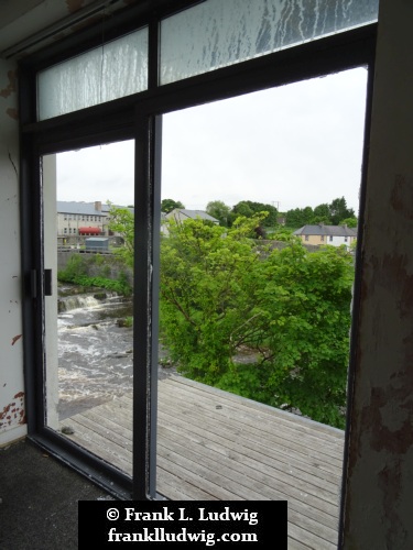 Avena Mills Apartments